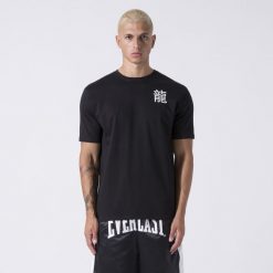 EXCLUSIVE KOSZULKA Z WZOREM SMOKA CZARNY BAWELNA. Czarne koszulki sportowe męskie Everlast, l, bez wzorów, z bawełny, bez kołnierzyka, bez ramiączek. Za 137.35 zł.