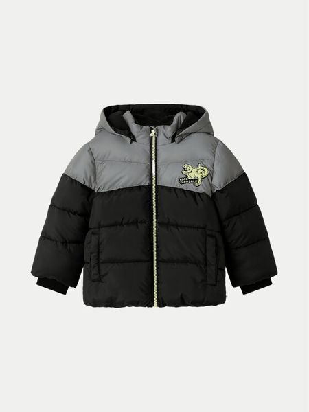 NAME IT Kurtka zimowa 13231304 Czarny Regular Fit. Czarne buty zimowe chłopięce Name it, na zimę, bez wzorów, z syntetyku, bez kaptura. Za 219.99 zł.