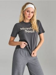 Koszulka z napisami - szary. Szare t-shirty damskie Sinsay, l, bez wzorów, bez kołnierzyka. W wyprzedaży za 12.99 zł.