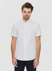 PAKO LORENTE – Biała koszula męska z krótkim rękawem. Białe koszule męskie Pako Lorente, m, bez wzorów, bez kołnierzyka, bez ramiączek. Za 69.99 zł.