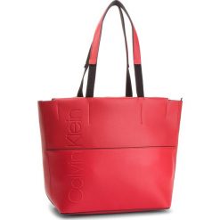 Torebka CALVIN KLEIN - Dual Shopper K60K604473 626. Czerwone torebki shopper damskie Calvin Klein, ze skóry ekologicznej. Za 599.00 zł.