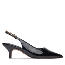Czółenka Nine West. Czarne czółenka damskie Nine West, bez wzorów, bez obcasa, bez zapięcia. Za 229.99 zł.
