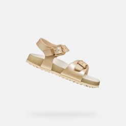 Sandały GEOX J ADRIEL GIRL Złoty. Szare sandały damskie Geox, bez wzorów, z syntetyku, bez obcasa, bez zapięcia. Za 238.99 zł.