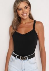 Czarny Top Bawełniany Hellamene. Czarne bluzki damskie Born2be, l, bez wzorów, z bawełny, klasyczne, bez kołnierzyka, bez ramiączek. Za 19.99 zł.