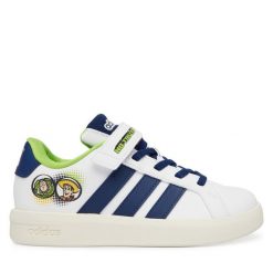 Sneakersy adidas. Białe trampki i tenisówki chłopięce Adidas, bez wzorów, bez zapięcia. Za 199.99 zł.