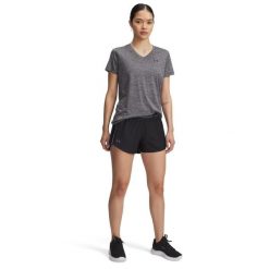 Szorty damskie Under Armour Tech™ Play Up. Czarne obuwie sportowe damskie Under Armour, bez wzorów, sportowe, na fitness i siłownię. Za 224.99 zł.