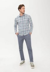 Spodnie typu chino, Slim Fit, R-FORBS. Niebieskie eleganckie spodnie męskie Volcano, m, bez wzorów, z bawełny. Za 169.99 zł.