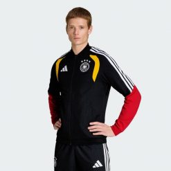 Bluza Germany 26 Tiro Presentation. Czarne bluzy sportowe męskie Adidas, bez wzorów, sportowe, bez kaptura. Za 369.00 zł.