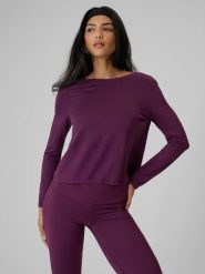 4F Longsleeve regular z modalem damski - fioletowy S. Fioletowe t-shirty damskie 4f, s, bez wzorów, z dzianiny, bez kołnierzyka. Za 99.99 zł.