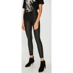 Medicine - Jeansy Royal Purple. Fioletowe jeansy damskie MEDICINE. W wyprzedaży za 79.90 zł.