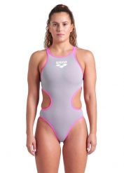 Strój Kąpielowy damski Arena One Biglogo One Piece. Czerwone kostiumy jednoczęściowe damskie Arena, l, bez wzorów, z materiału, eleganckie, na fitness i siłownię. Za 206.99 zł.