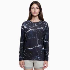 Damska koszulka z długim rękawem do biegania w terenie TERRARUN. Czarne koszulki sportowe damskie BODYCROSS, bez wzorów, ze skóry, bez kołnierzyka, bez ramiączek, do biegania. Za 322.99 zł.