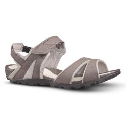 Sandały turystyczne damskie Quechua NH100. Brązowe obuwie sportowe damskie QUECHUA, trekkingowe. W wyprzedaży za 49.99 zł.