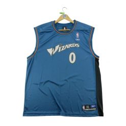 Second life - Koszulka męska NBA Reebok 0 Away Y2K - Stan bardzo dobry. Niebieskie koszulki sportowe męskie Reebok, l, bez wzorów, z jersey, bez kołnierzyka, bez ramiączek, do koszykówki. Za 212.96 zł.