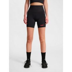Szorty damskie Hummel Hiit Intensity. Czarne obuwie sportowe damskie Hummel, bez wzorów, na fitness i siłownię. Za 234.00 zł.