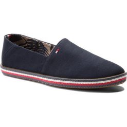 Półbuty TOMMY HILFIGER - Easy Summer Slip On FM0FM01803 Midnight 403. Niebieskie półbuty na co dzień męskie Tommy Hilfiger, z materiału. Za 249.00 zł.