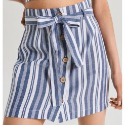 Mini spódnica w paski - Granatowy. Spódnice damskie Cropp. Za 59.99 zł.