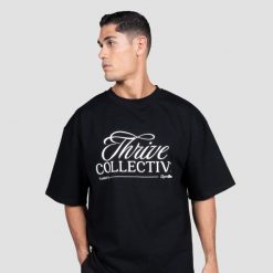 Koszulka męska fitness oversize czarna Thrive. Czarne koszulki sportowe męskie GYMBEAM, l, bez wzorów, z bawełny, bez kołnierzyka, bez ramiączek, na fitness i siłownię. Za 88.90 zł.