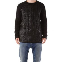 Sweter w kolorze czarnym. Czarne swetry przez głowę męskie marki Absolut Joy, ze splotem, z okrągłym kołnierzem. W wyprzedaży za 79.95 zł.