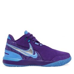 Buty do koszykówki Nike. Fioletowe buty sportowe męskie Nike, bez zapięcia, do koszykówki. Za 779.99 zł.