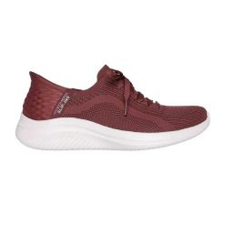 Buty SKECHERS SLIP-INS: ULTRA FLEX 3.0 TONAL STRETC Bordeaux. Czerwone trampki i tenisówki damskie Skechers, bez wzorów, z materiału, bez zapięcia. Za 289.99 zł.