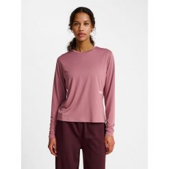 Damski jersey z długim rękawem Hummel Pulse Workout. Fioletowe koszulki sportowe damskie Hummel, bez wzorów, z jersey, bez kołnierzyka, bez ramiączek, na fitness i siłownię. Za 165.00 zł.