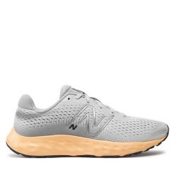 Buty do biegania New Balance. Czerwone buty sportowe męskie New Balance, bez zapięcia, do biegania. Za 529.99 zł.