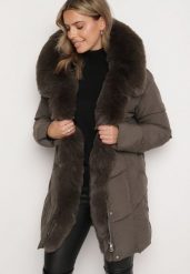 Brązowa Kurtka Długa z Pikowaniem i Futerkiem na Kapturze Mesilaine. Brązowe kurtki damskie Born2be, l, bez wzorów, z jeansu, bez kaptura. Za 169.99 zł.