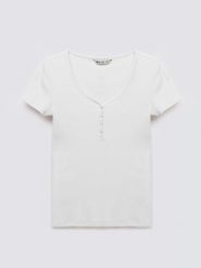 Koszulka damska slim w prążek biała Minsa 100. Białe t-shirty damskie Big Star, l, bez wzorów, z dzianiny, klasyczne, bez kołnierzyka. Za 79.99 zł.