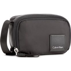 Torebka CALVIN KLEIN - Fluid Small Cossbody K60K603804 001. Listonoszki damskie marki Calvin Klein. W wyprzedaży za 249.00 zł.