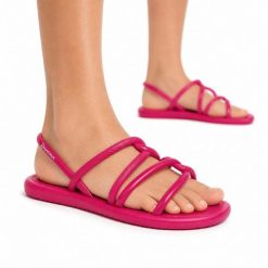 Sandały damskie Ipanema 27135 MEU SOL SANDAL AD. Czerwone sandały damskie Ipanema, bez wzorów, z materiału, bez obcasa, bez zapięcia. Za 69.00 zł.