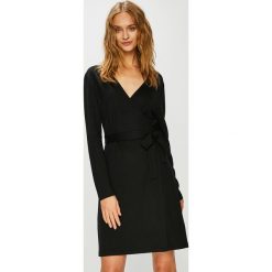 Calvin Klein - Sukienka. Sukienki damskie marki Calvin Klein. W wyprzedaży za 499.90 zł.