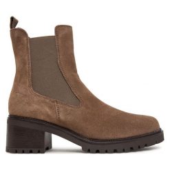 Botki Tamaris. Brązowe botki damskie Tamaris, bez obcasa, na słupku, bez zapięcia. Za 469.99 zł.