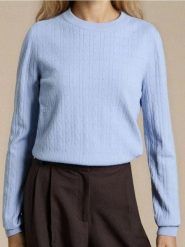 Sweter w prążki - błękitny. Niebieskie swetry damskie Sinsay, l, bez wzorów, bez kołnierzyka, bez ramiączek, bez kaptura. Za 39.99 zł.