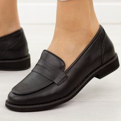 Czarne skórzane półbuty damskie M.Daszyński 25128-4. Czarne mokasyny damskie M.Daszyński, z jeansu, biznesowe. Za 219.00 zł.