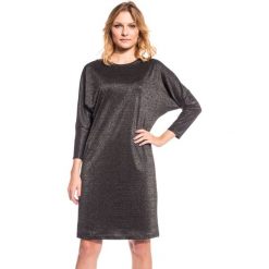 Elegancka sukienka z błyszczącej dzianiny BIALCON. Sukienki damskie marki BIALCON. W wyprzedaży za 48.00 zł.