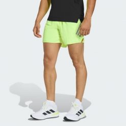 Szorty adi365 FORMOTION. Żółte buty sportowe męskie Adidas, bez wzorów, do biegania. Za 245.50 zł.