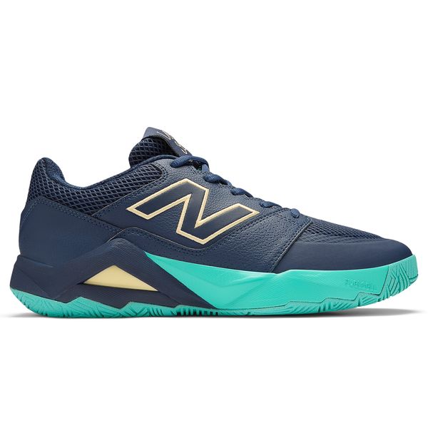 Buty męskie New Balance MCHCODI2 – granatowe. Niebieskie buty sportowe męskie New Balance, z gumy, bez zapięcia, na fitness i siłownię. Za 369.99 zł.