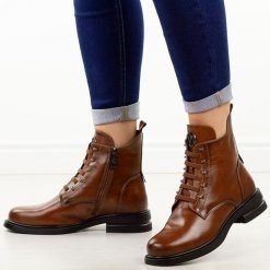 Brązowe płaskie botki damskie Vinceza 58578. Brązowe botki damskie VINCEZA, na jesień, z jeansu, casualowe, z okrągłym noskiem, bez obcasa, na płaskiej podeszwie, bez zapięcia. Za 219.00 zł.