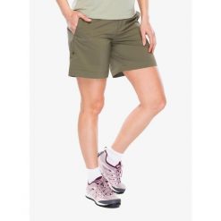 Spodenki turystyczne damskie Columbia Silver Ridge Utility Short. Zielone szorty sportowe damskie Columbia, bez wzorów, sportowe, trekkingowe. Za 125.99 zł.