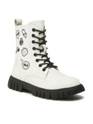 Nelli Blu Trapery CS5827-12 Biały. Białe buty zimowe dziewczęce Nelli Blu, bez wzorów, ze skóry, bez zapięcia. Za 149.99 zł.