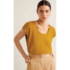 Mango - Top Newvince. Żółte t-shirty damskie Mango, l, bez wzorów, z dzianiny, bez kołnierzyka. W wyprzedaży za 39.90 zł.