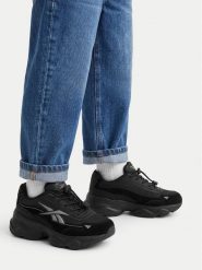Reebok Sneakersy CEO-122 Czarny. Czarne buty sportowe dziewczęce Reebok, bez wzorów, z materiału, bez zapięcia. Za 149.99 zł.
