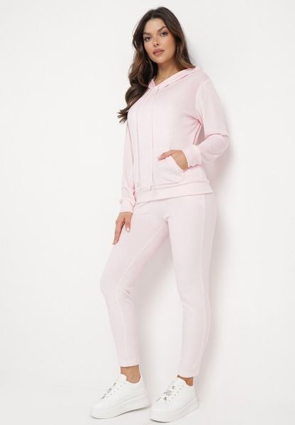 Jasnoróżowy Komplet Dresowy z Weluru Bluza z Kapturem i Spodnie z Gumką w Pasie Avinlia. Czerwone bluzy damskie Born2be, m, bez wzorów, z dresówki. Za 44.99 zł.
