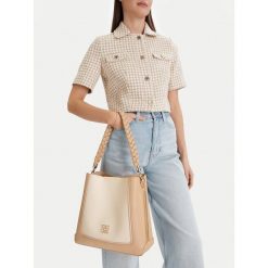 Torebka Nine West. Brązowe torebki do ręki damskie Nine West, bez wzorów, klasyczne, bez dodatków. Za 299.99 zł.