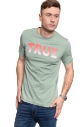 T-SHIRT MĘSKI MUSTANG ALEX C PRINT 1009912 6461. T-shirty męskie Mustang, m, bez wzorów, bez kołnierzyka. W wyprzedaży za 39.99 zł.