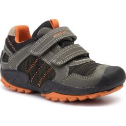 Sneakersy GEOX - J N.Savage B. C J921VC 011CE C0623 S Military/Orange. Półbuty chłopięce Geox. W wyprzedaży za 159.00 zł.