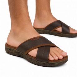 Klapki męskie Wrangler TRIPP SLIDER MEN LOW. Brązowe klapki męskie Wrangler, z materiału, wakacyjne. Za 159.00 zł.