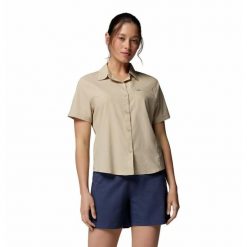 Koszula podróżnicza damska Columbia Silver Ridge Utility II S/S Shirt. Brązowe koszule damskie Columbia, s, bez wzorów, sportowe, bez kołnierzyka. Za 299.19 zł.