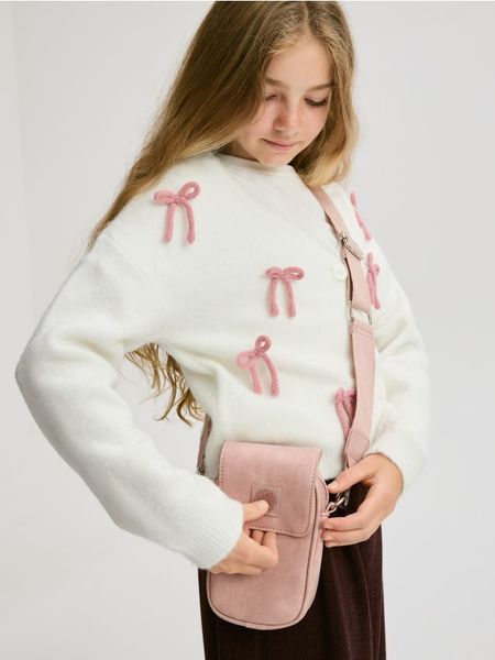 Mała torebka z imitacji skóry - brudny róż. Czerwone torby i plecaki dziecięce Reserved, ze skóry, małe. W wyprzedaży za 32.99 zł.